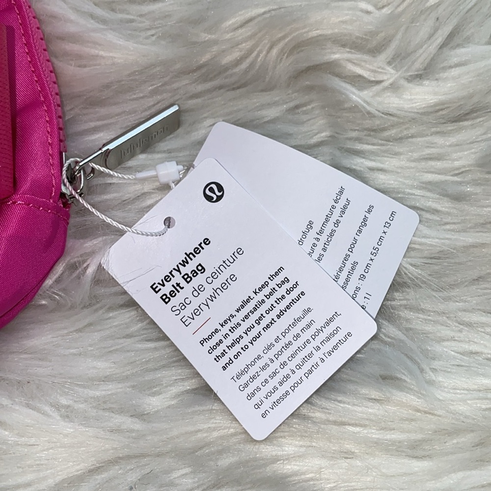 Lululemon | Sonic Pink Everywhere Belt Bag 1L - Picture 7 of 7